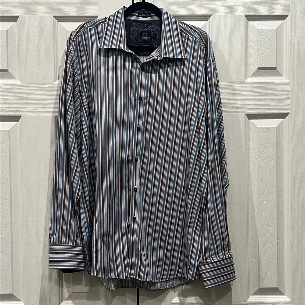 Men’s Long Sleeved Striped Button-Down Shirt